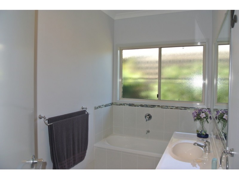 31 Sweetlip Circle, Tin Can Bay QLD 4580