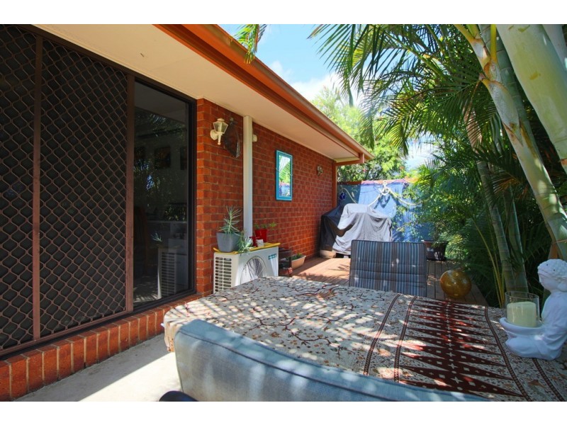 5 Edina Court, Cooloola Cove QLD 4580