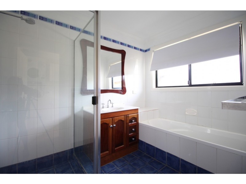 6 Mariposa Place, Cooloola Cove QLD 4580