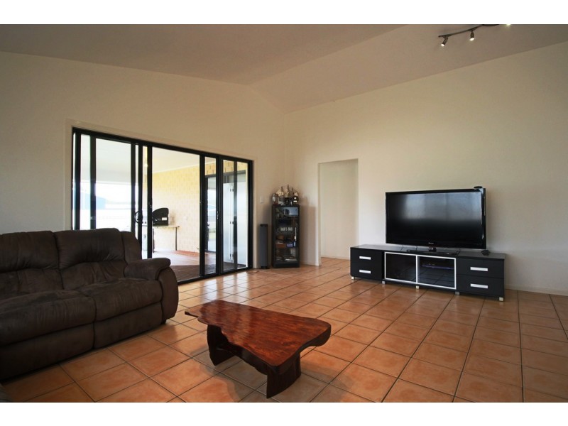 6 Mariposa Place, Cooloola Cove QLD 4580