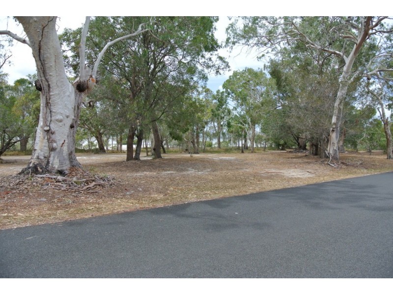 104 Toolara, Tin Can Bay QLD 4580