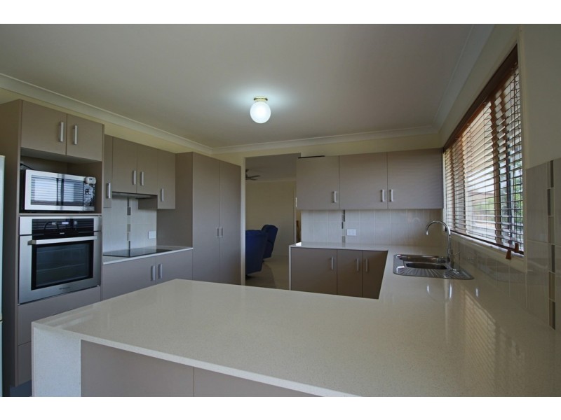 37 Investigator Avenue, Cooloola Cove QLD 4580