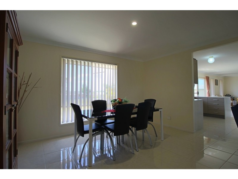 37 Investigator Avenue, Cooloola Cove QLD 4580