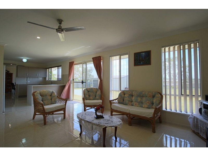 37 Investigator Avenue, Cooloola Cove QLD 4580