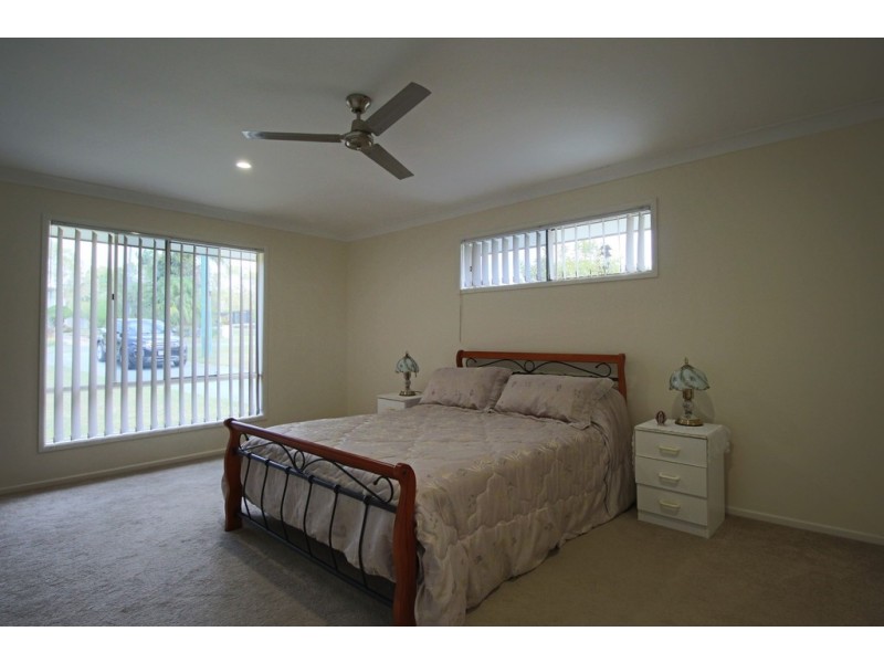 37 Investigator Avenue, Cooloola Cove QLD 4580