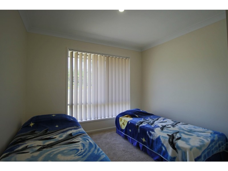 37 Investigator Avenue, Cooloola Cove QLD 4580