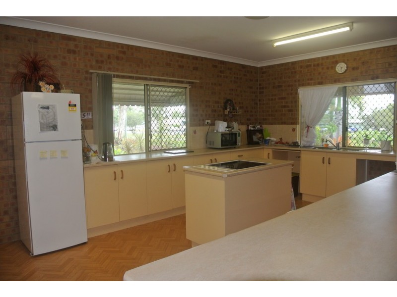 211 GYMPIE ROAD, Tin Can Bay QLD 4580