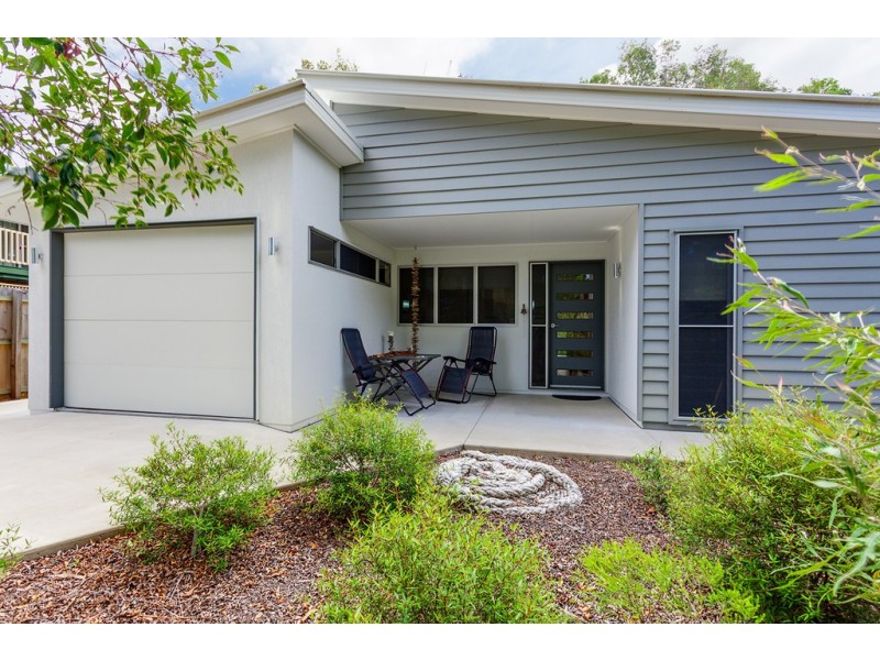 18 Mitchell Street, Tin Can Bay QLD 4580