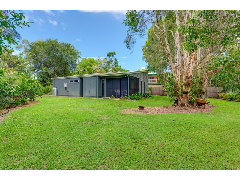 18 Mitchell Street, Tin Can Bay QLD 4580
