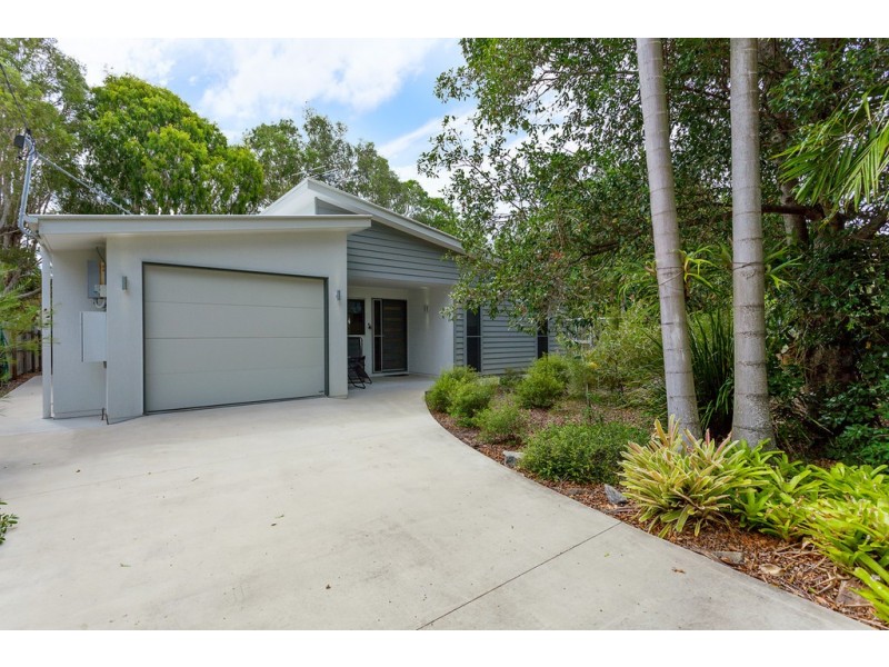 18 Mitchell Street, Tin Can Bay QLD 4580