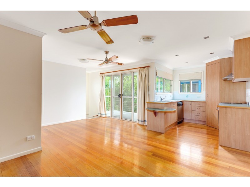 2 17 BASS STREET, Tin Can Bay QLD 4580