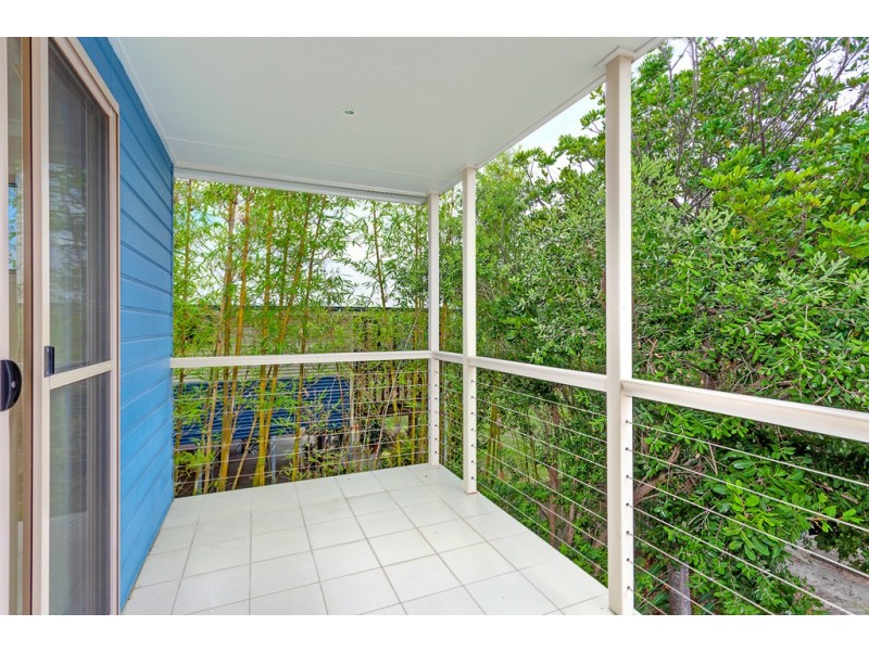 2 17 BASS STREET, Tin Can Bay QLD 4580