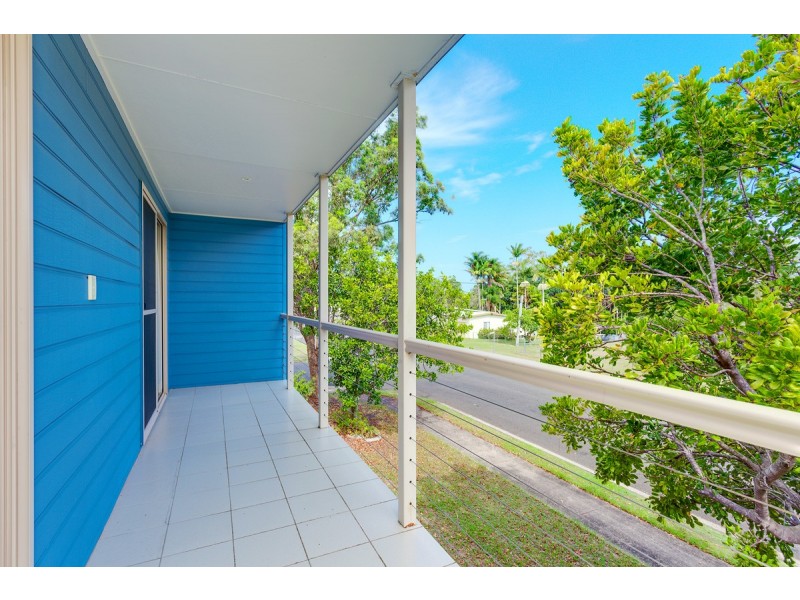 2 17 BASS STREET, Tin Can Bay QLD 4580