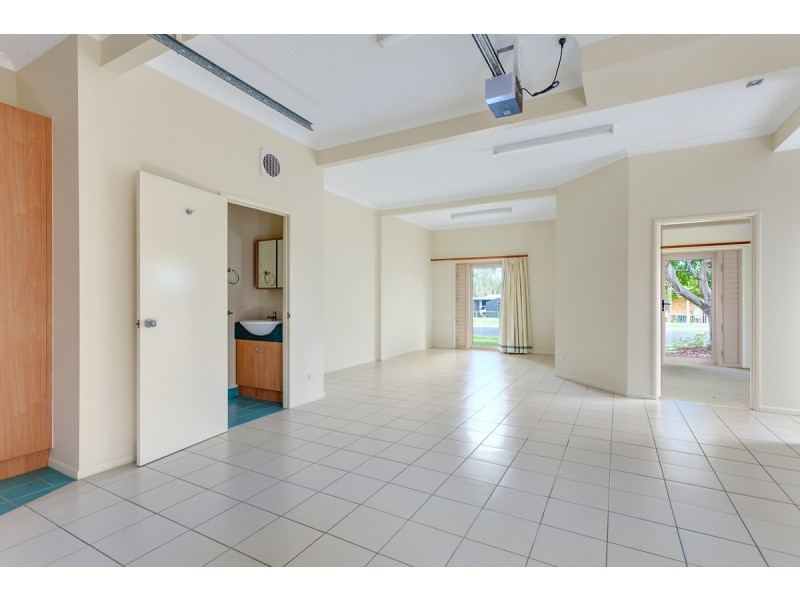 2 17 BASS STREET, Tin Can Bay QLD 4580