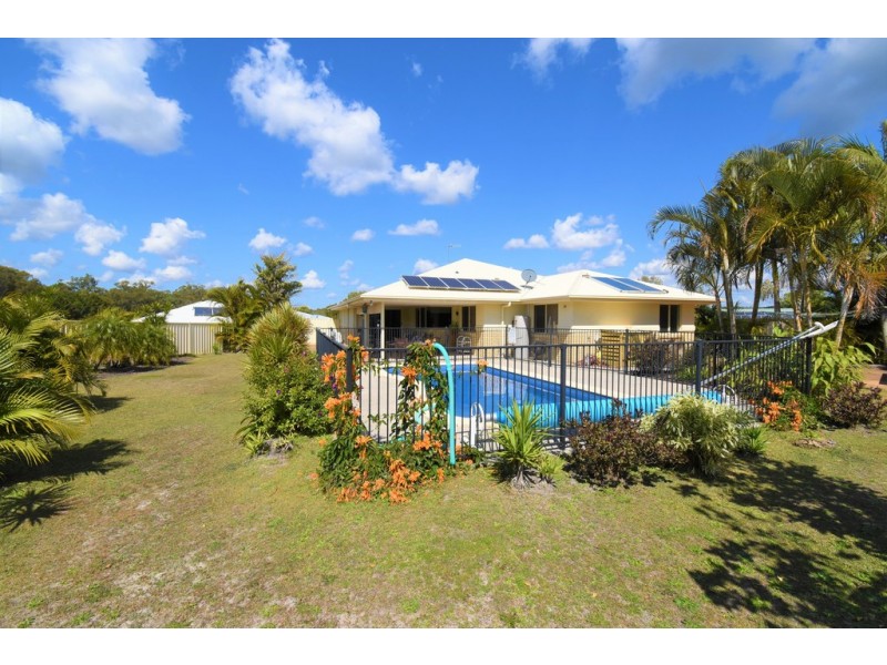 5 Krait Court, Cooloola Cove QLD 4580