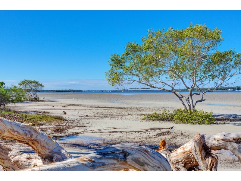 81 ESPLANADE, Tin Can Bay QLD 4580