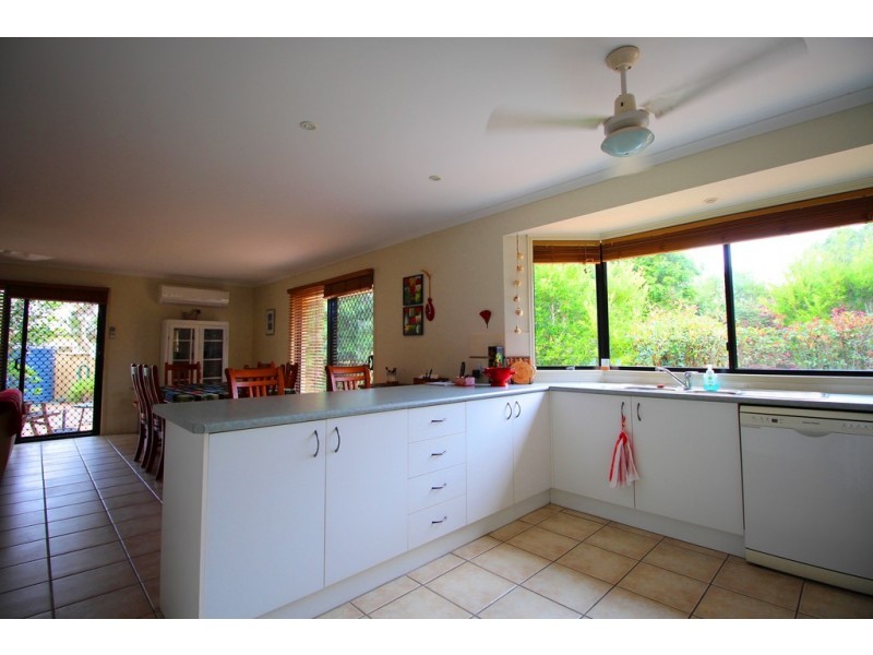 19 Norfolk Court, Cooloola Cove QLD 4580