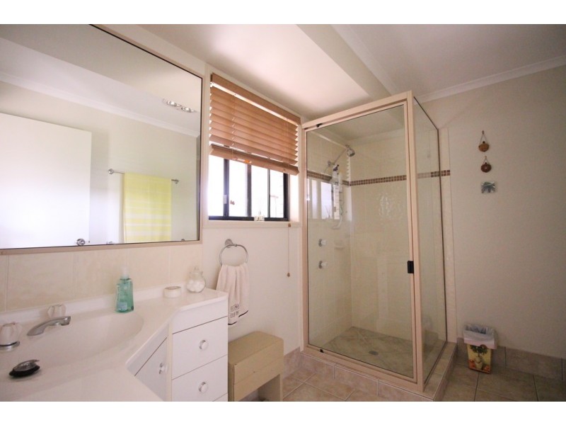19 Norfolk Court, Cooloola Cove QLD 4580