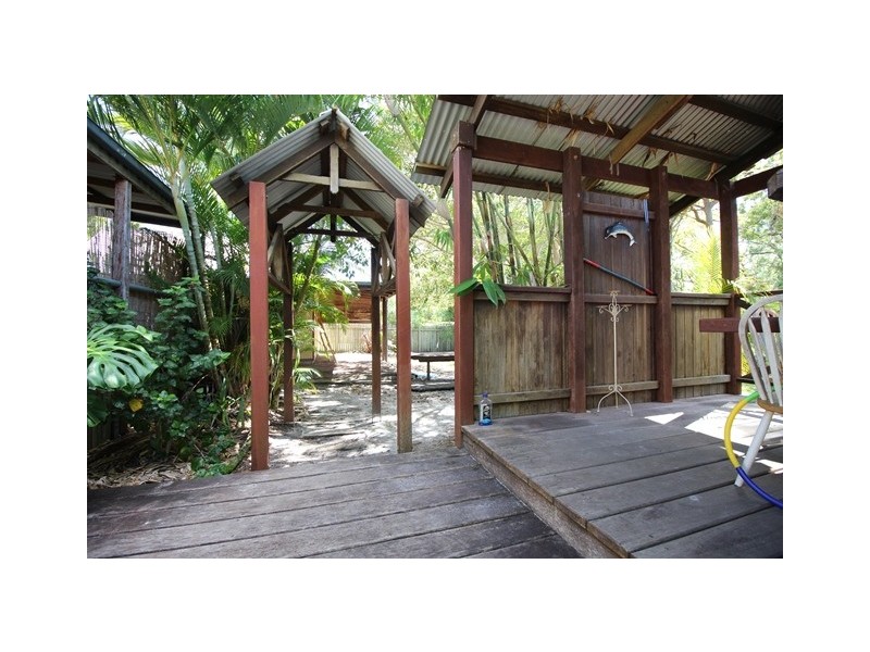 2 SENTINEL COURT, Cooloola Cove QLD 4580