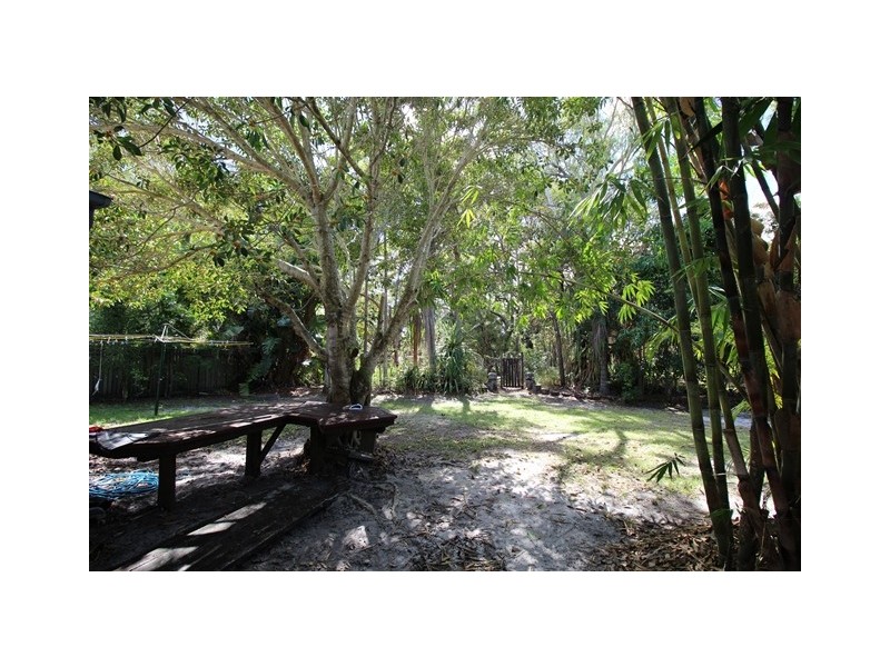 2 SENTINEL COURT, Cooloola Cove QLD 4580