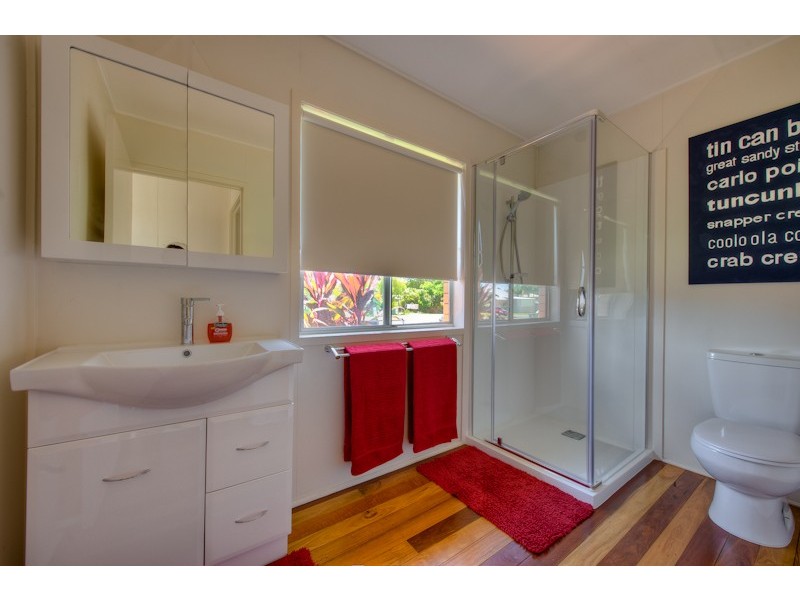 4 Buchanan Avenue, Tin Can Bay QLD 4580