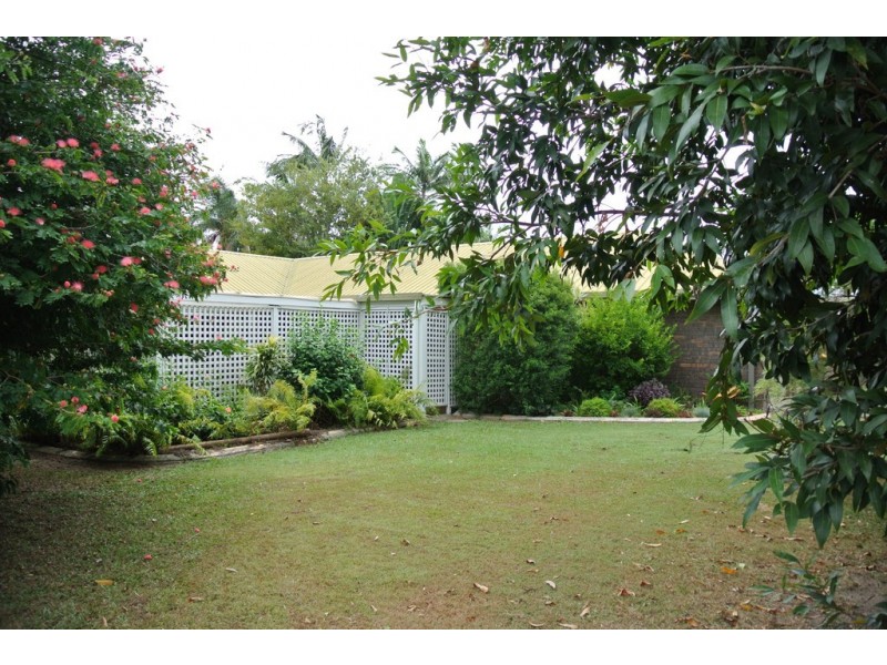 129 Gympie Road, Tin Can Bay QLD 4580