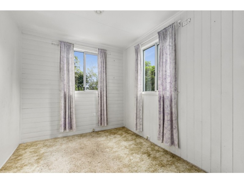 19 Gympie Road, Tin Can Bay QLD 4580
