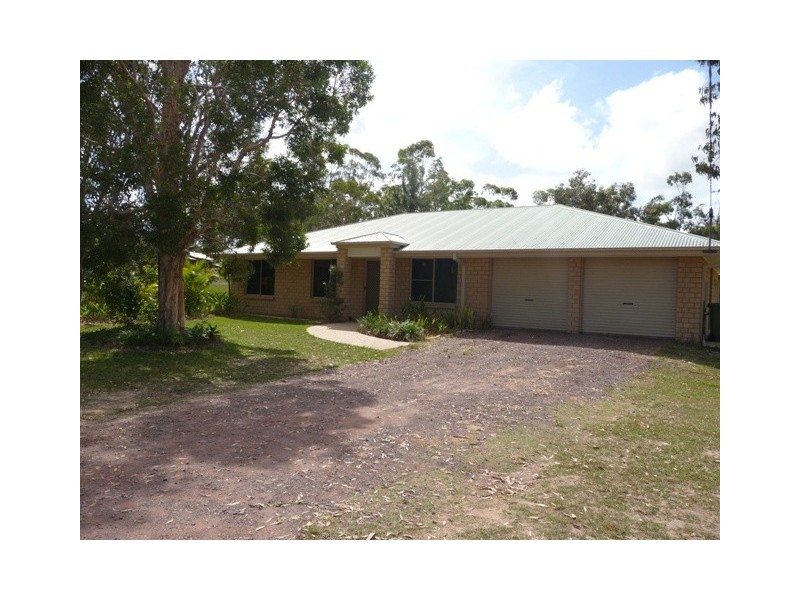 19 Endeavour Drive, Cooloola Cove QLD 4580