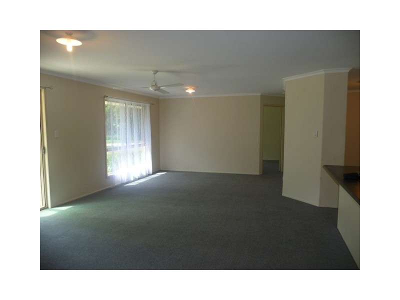 19 Endeavour Drive, Cooloola Cove QLD 4580