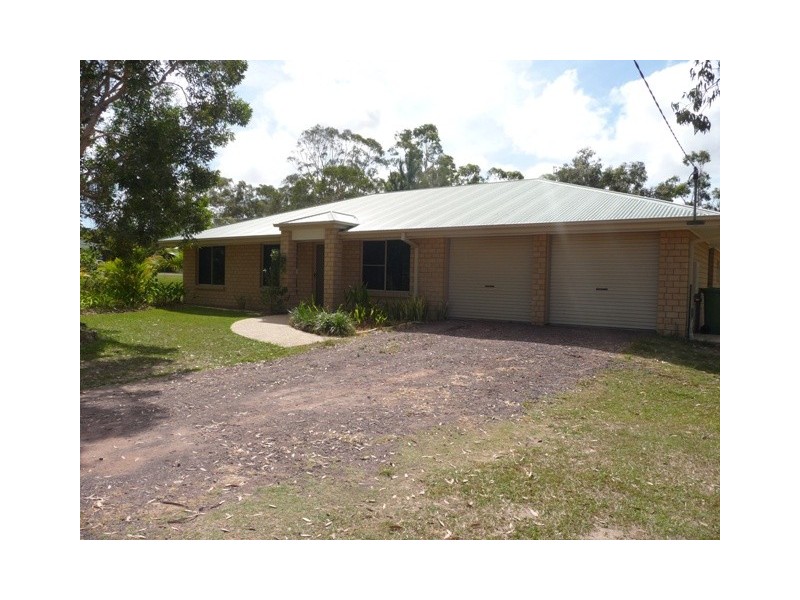 19 Endeavour Drive, Cooloola Cove QLD 4580
