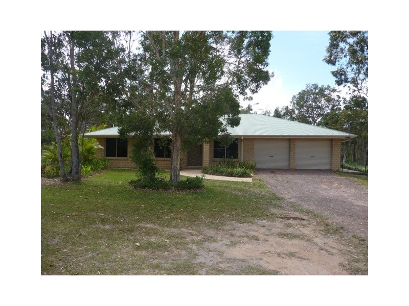 19 Endeavour Drive, Cooloola Cove QLD 4580