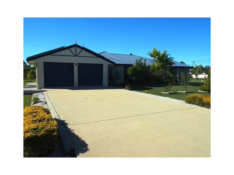 39 Mauretania Avenue, Cooloola Cove QLD 4580