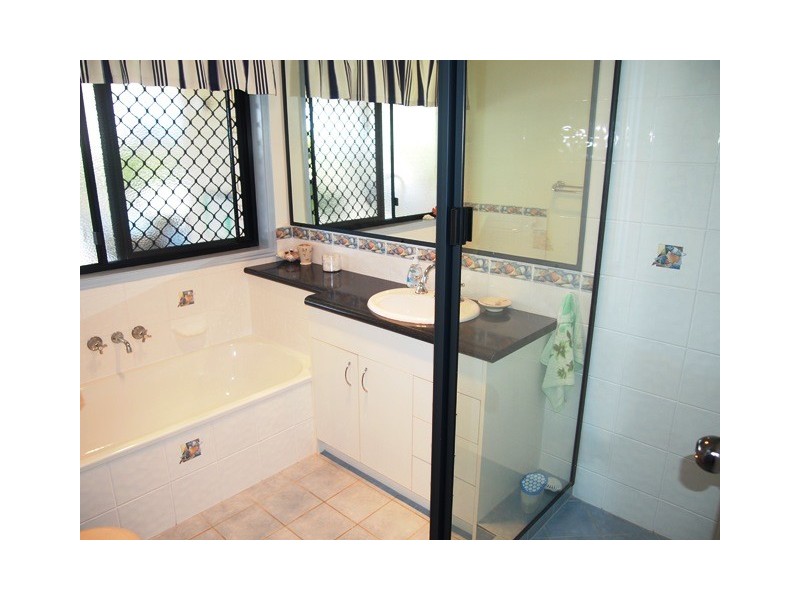 39 Mauretania Avenue, Cooloola Cove QLD 4580