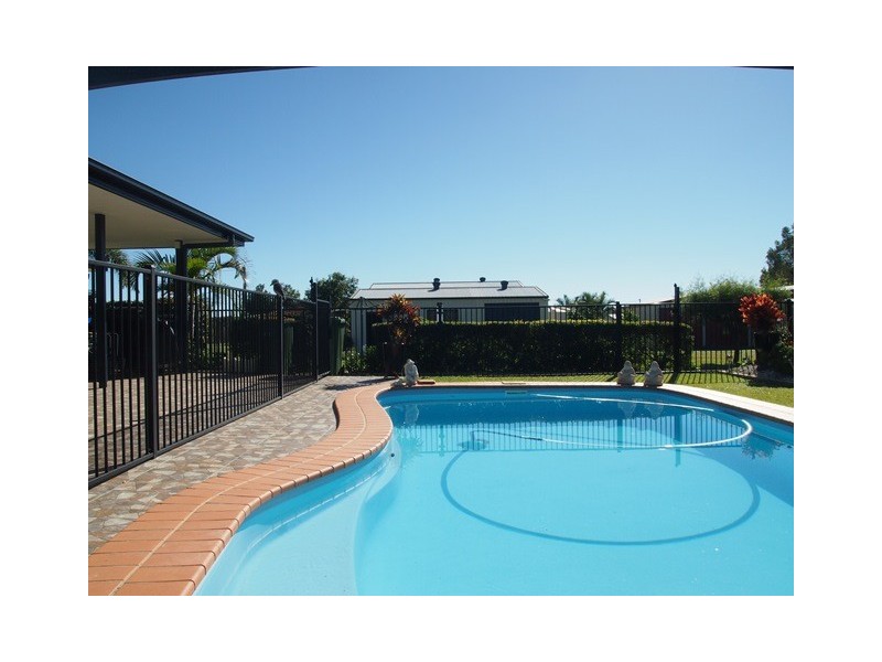 39 Mauretania Avenue, Cooloola Cove QLD 4580