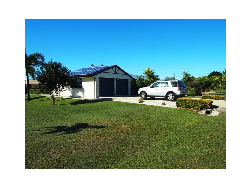 39 Mauretania Avenue, Cooloola Cove QLD 4580
