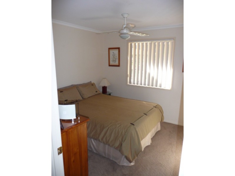 13 Beagle Ave, Cooloola Cove QLD 4580