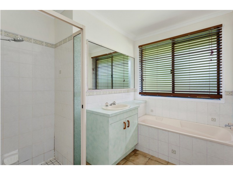 18 SEAWITCH CRESCENT, Cooloola Cove QLD 4580