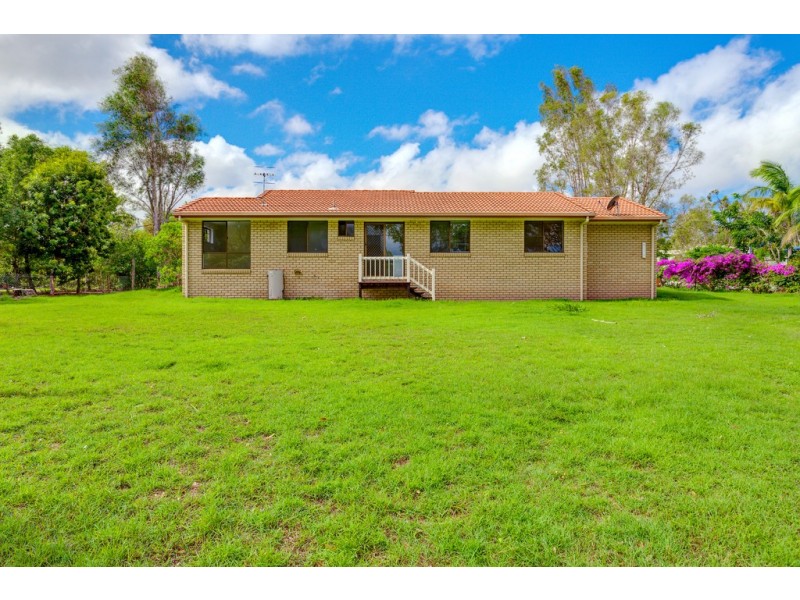 18 SEAWITCH CRESCENT, Cooloola Cove QLD 4580