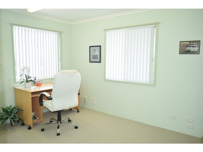 139 Gympie Road, Tin Can Bay QLD 4580