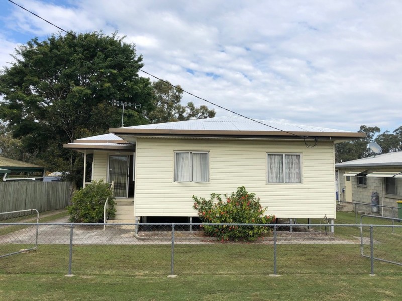 34 Bass Street, Tin Can Bay QLD 4580