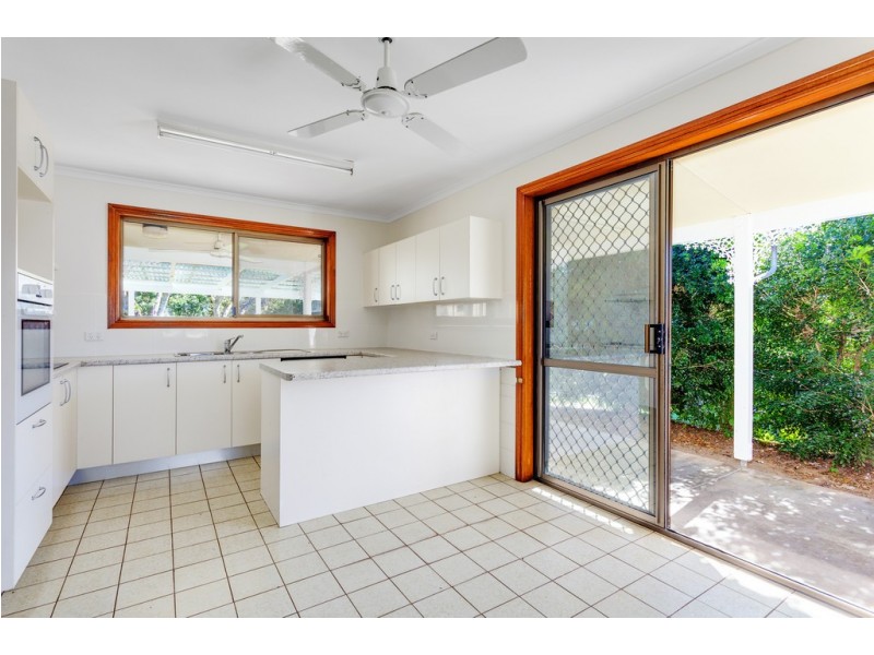 5 Doric Court, Cooloola Cove QLD 4580