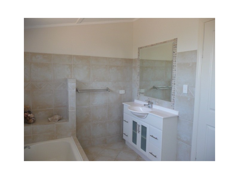 8-10 Buchanan, Tin Can Bay QLD 4580