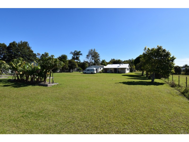 8 Nimrod, Cooloola Cove QLD 4580