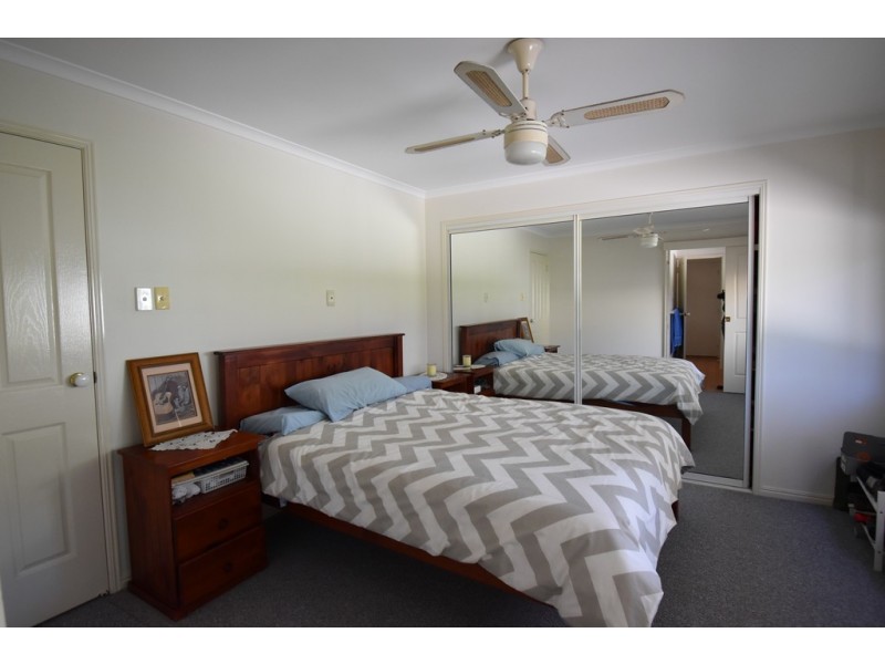 8 Nimrod, Cooloola Cove QLD 4580
