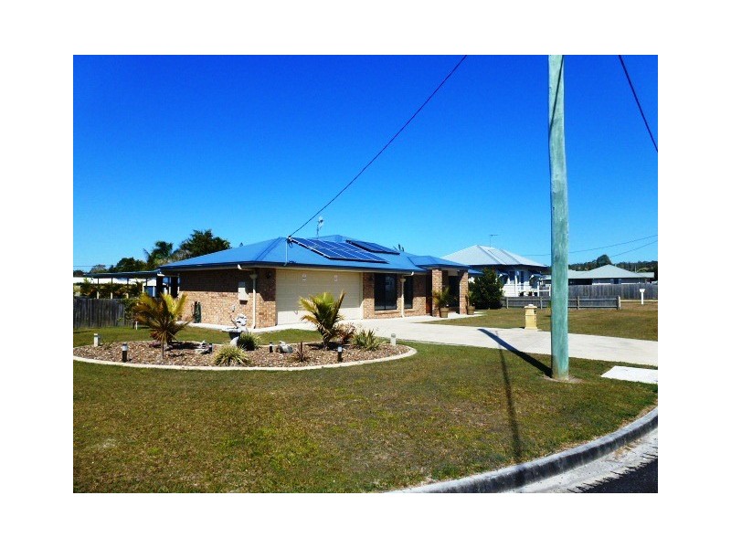 30 Dreadnought Avenue, Cooloola Cove QLD 4580