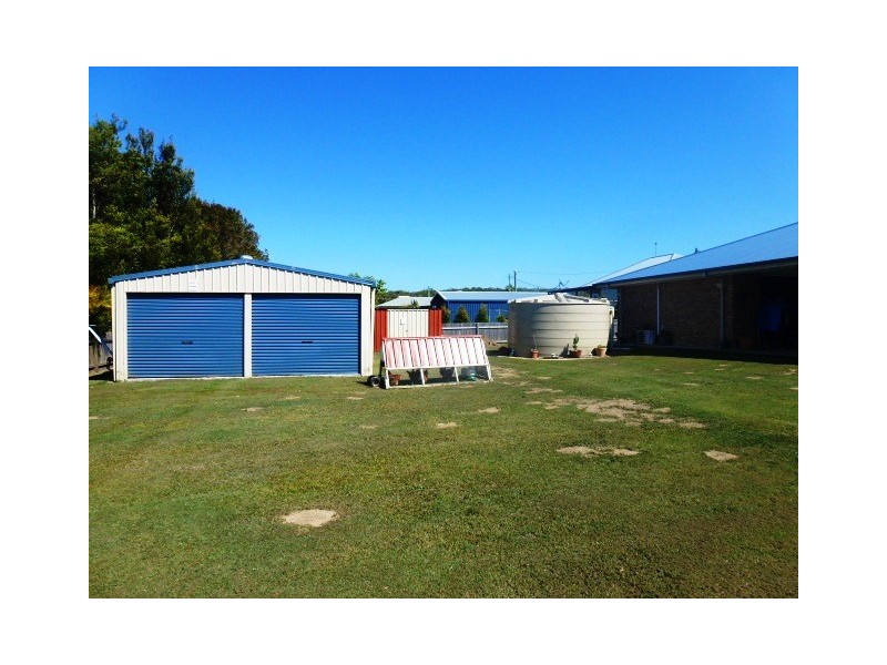 30 Dreadnought Avenue, Cooloola Cove QLD 4580
