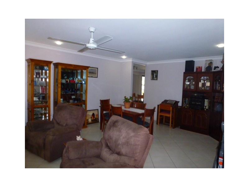 30 Dreadnought Avenue, Cooloola Cove QLD 4580