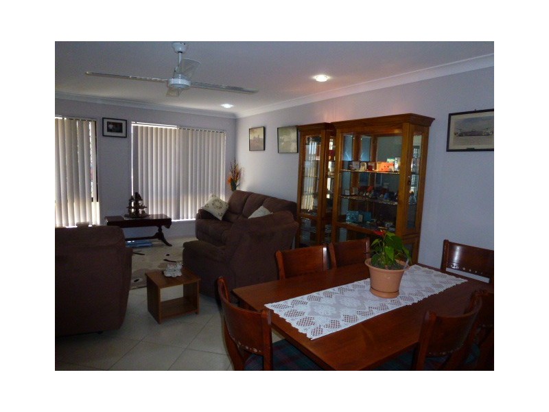 30 Dreadnought Avenue, Cooloola Cove QLD 4580