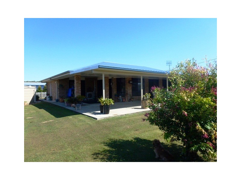 30 Dreadnought Avenue, Cooloola Cove QLD 4580