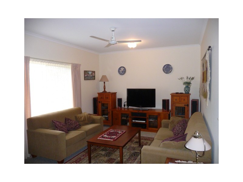 16 Sweetlip Circle, Tin Can Bay QLD 4580